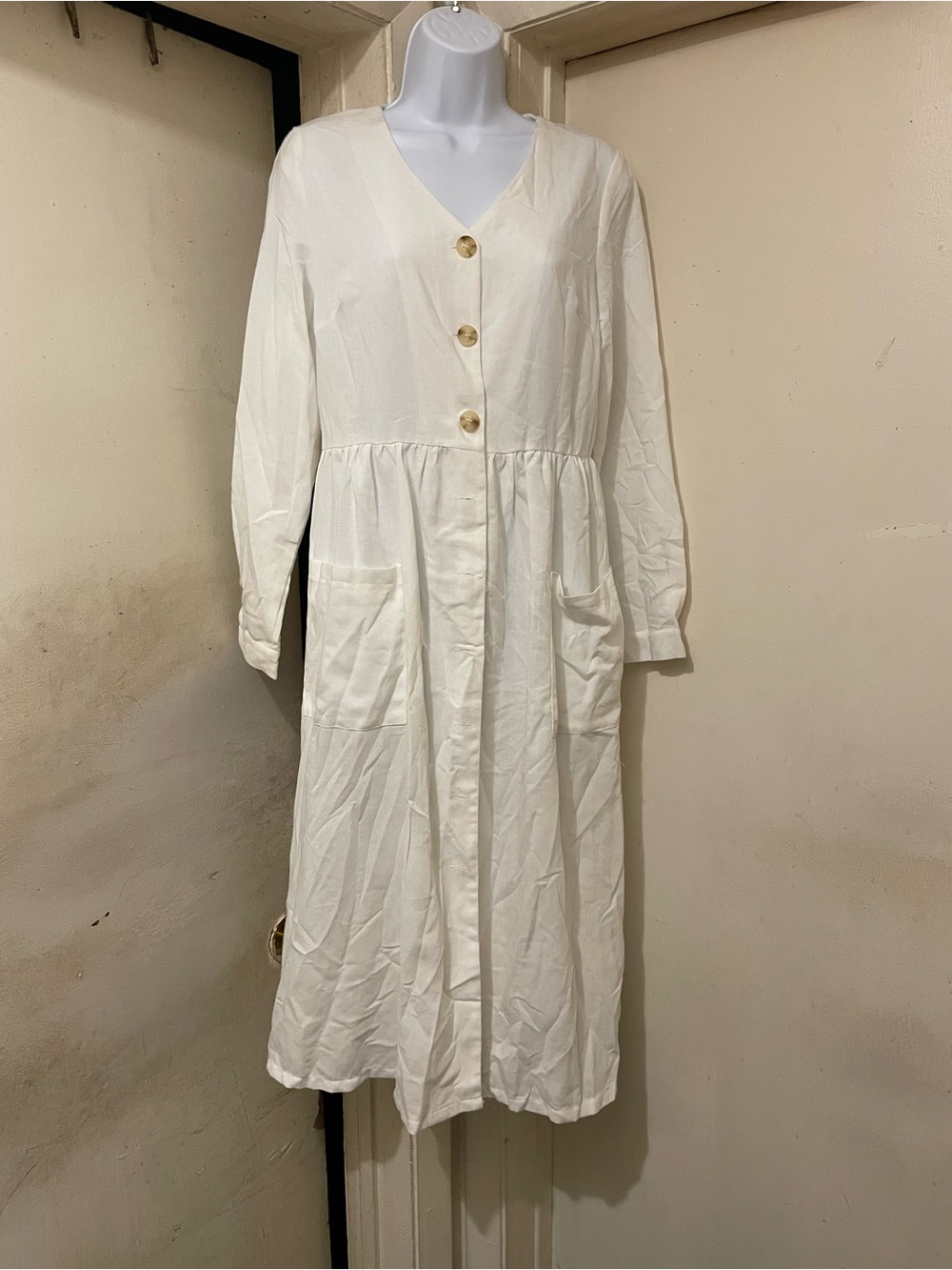 Women’s White Button Front Midi Dress Long Sleeve V-Neck Pocket Size L (See Pic)